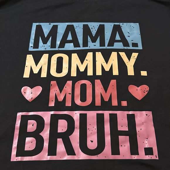 MAMA Tee - Picture 3 of 4